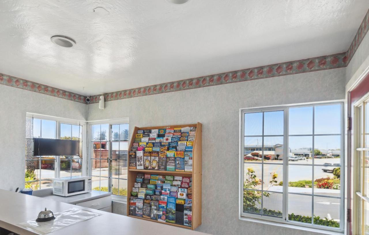 Discovery Inn Monterey Bay Сисайд Экстерьер фото